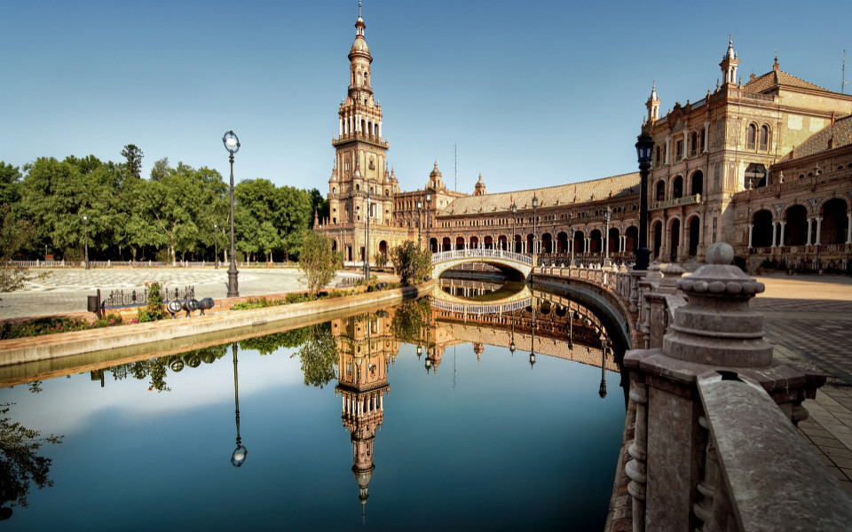 Plaza de españa in sevilla, spanien